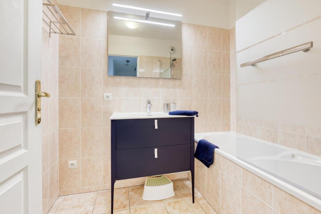 Cosy Appartement Proche Disneyland Paris Montevrain Exterior photo